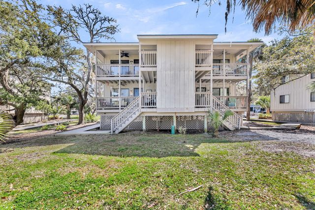 223 Sea Cloud Circle, Edisto Island, SC 29438