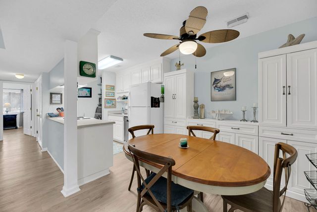 223 Sea Cloud Circle, Edisto Island, SC 29438