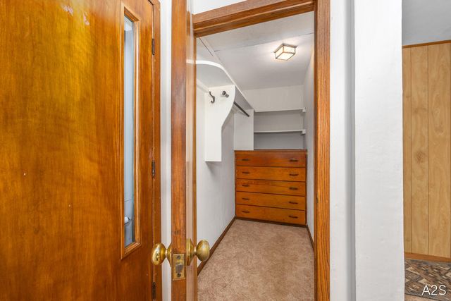 711 Riley Street, Park Twp, MI 49424