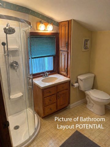 711 Riley Street, Park Twp, MI 49424
