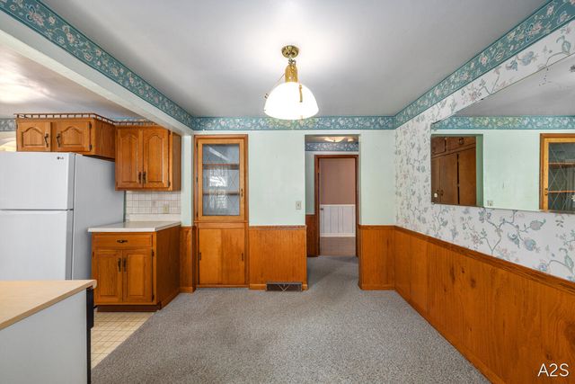711 Riley Street, Park Twp, MI 49424