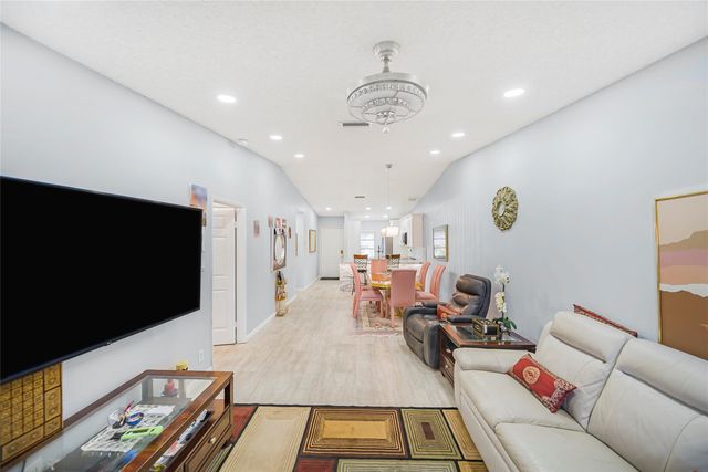 18527 Horizon B, Boca Raton, FL 33496