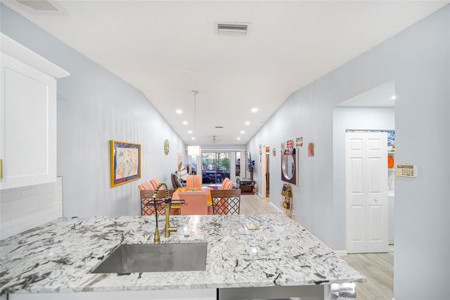 18527 Horizon B, Boca Raton, FL 33496