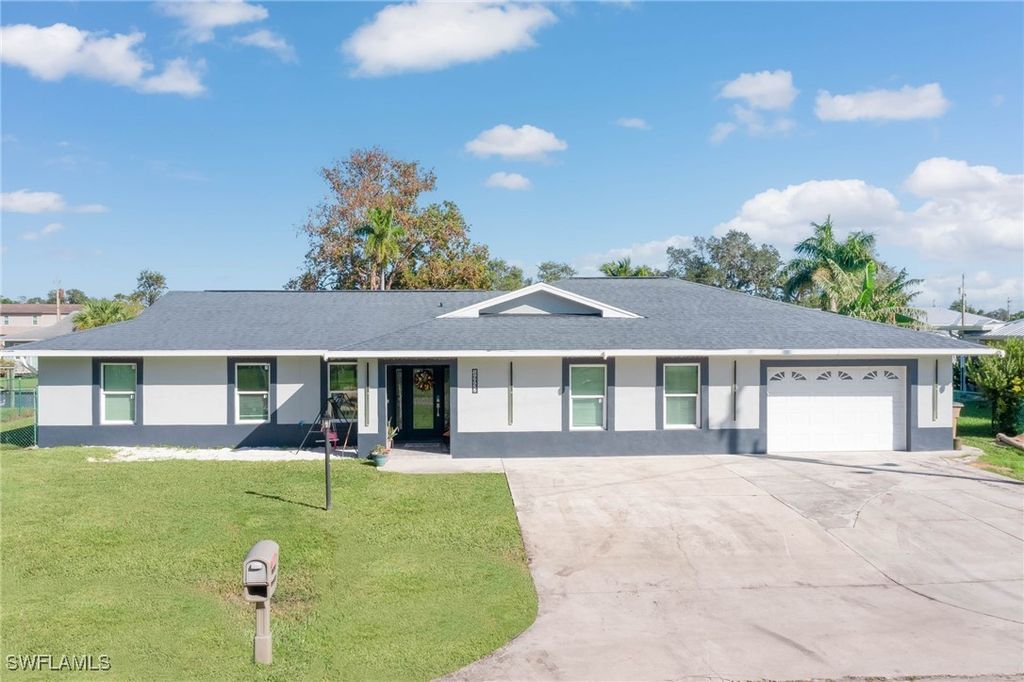 14932 Randolph DR, Fort Myers, FL 33905