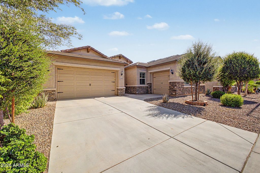 10953 E TRIPOLI Avenue, Mesa, AZ 85212 — photo 2