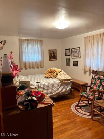 297 Pine, Glenville, WV 26351