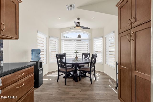 2234 E WAHALLA Lane, Phoenix, AZ 85024