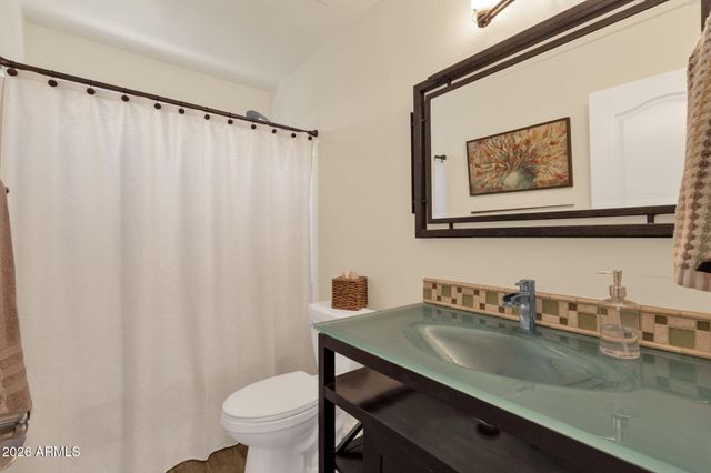 2234 E WAHALLA Lane, Phoenix, AZ 85024