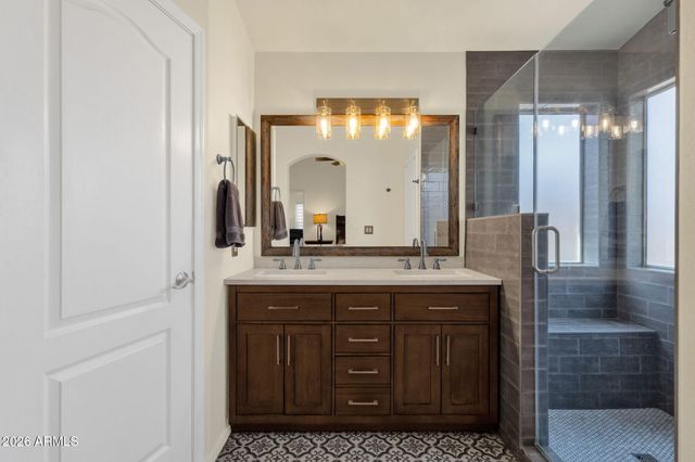 2234 E WAHALLA Lane, Phoenix, AZ 85024