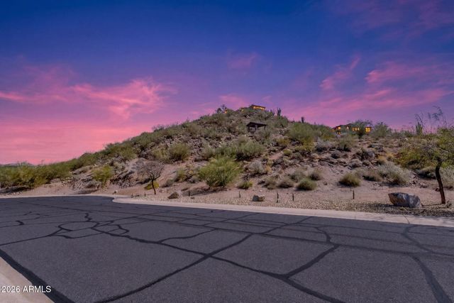 2234 E WAHALLA Lane, Phoenix, AZ 85024