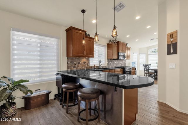 2234 E WAHALLA Lane, Phoenix, AZ 85024