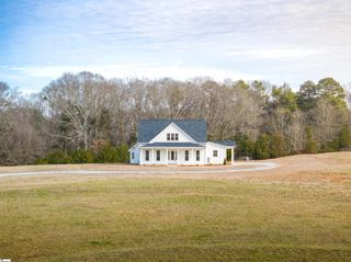 331 Dobbins Road, Townville, SC 29689