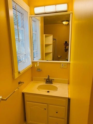 10 Kenwood Ter 2, Lynn, MA 01902