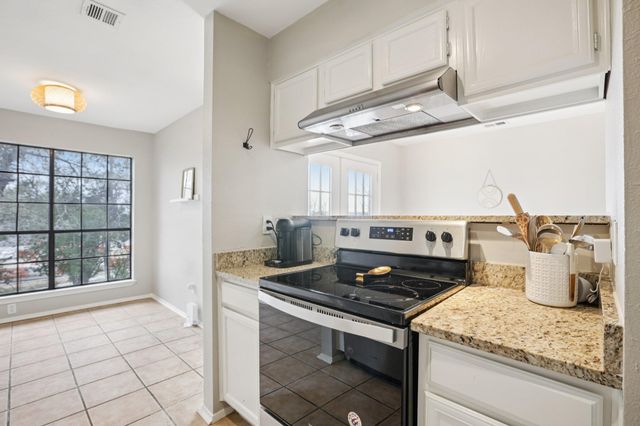 4159 Steck Ave 240, Austin, TX 78759