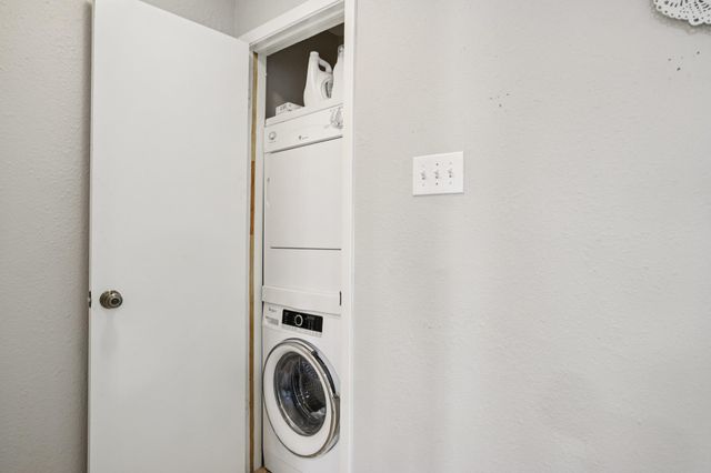 4159 Steck Ave 240, Austin, TX 78759