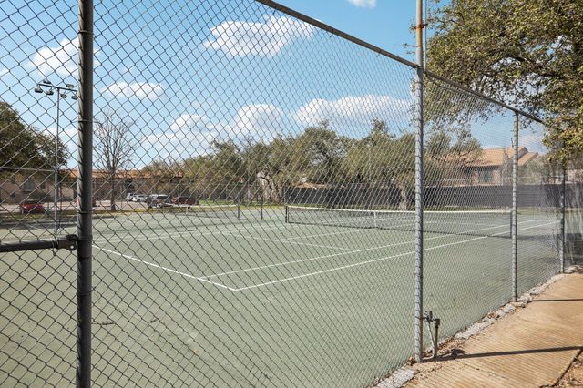 4159 Steck Ave 240, Austin, TX 78759