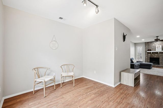 4159 Steck Ave 240, Austin, TX 78759