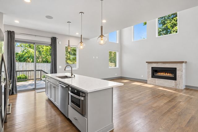 2807B W Kirkwood Ave, Nashville, TN 37204