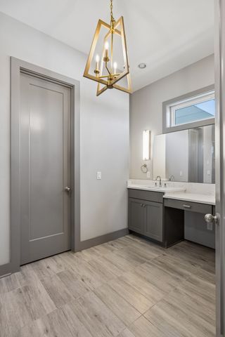 2807B W Kirkwood Ave, Nashville, TN 37204