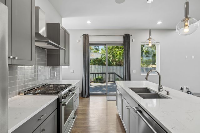 2807B W Kirkwood Ave, Nashville, TN 37204
