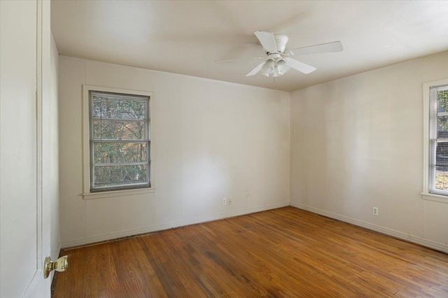 837 S Palmer Ave, Tyler, TX 75702