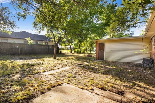 837 S Palmer Ave, Tyler, TX 75702