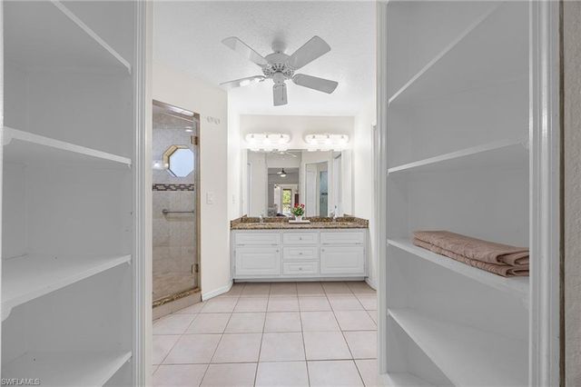 2610 6th AVE NE, Naples, FL 34120