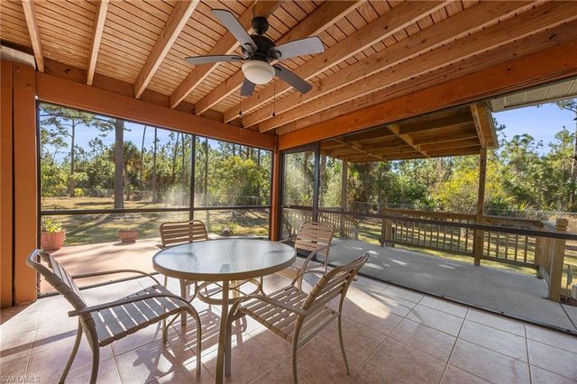 2610 6th AVE NE, Naples, FL 34120