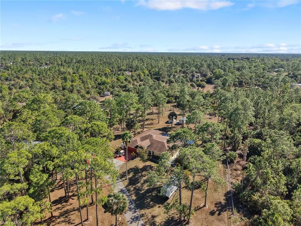 2610 6th AVE NE, Naples, FL 34120