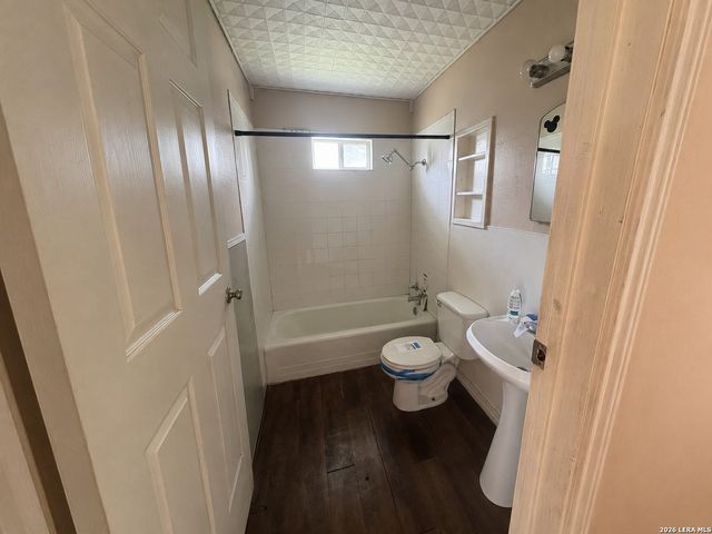 3138 LINN RD, San Antonio, TX 78223