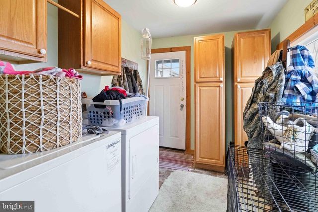 38 STATE RD, Barnesville, PA 18214