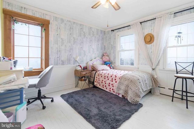 38 STATE RD, Barnesville, PA 18214