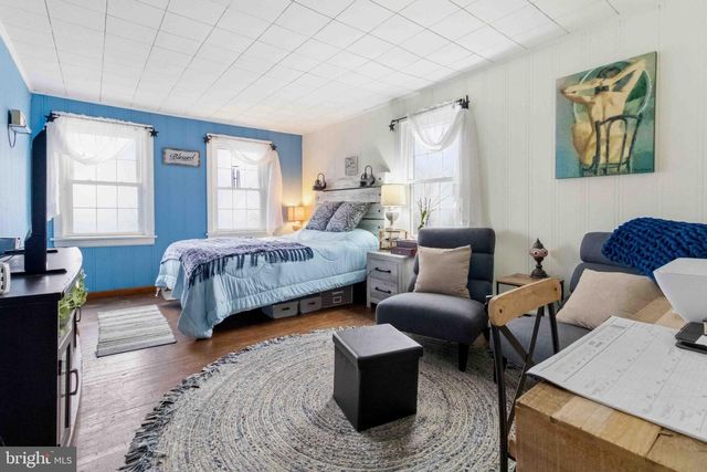 38 STATE RD, Barnesville, PA 18214