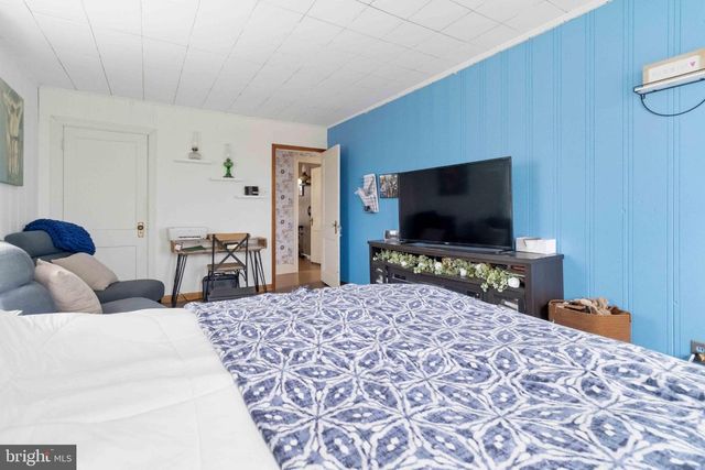 38 STATE RD, Barnesville, PA 18214