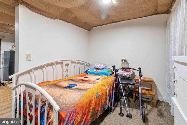 38 STATE RD, Barnesville, PA 18214