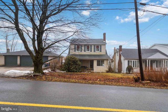 38 STATE RD, Barnesville, PA 18214