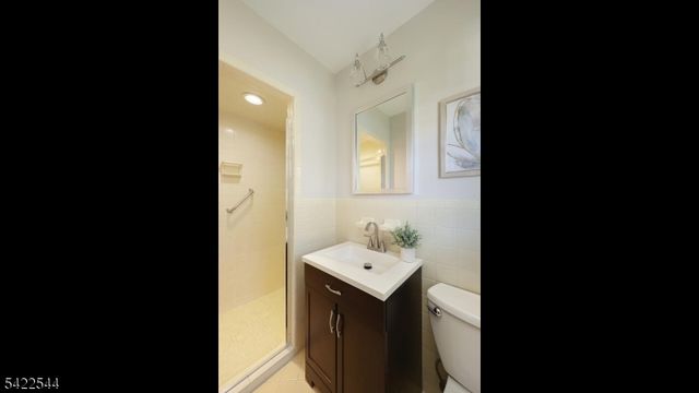 407 Cayuga Way, Westfield Town, NJ 07090