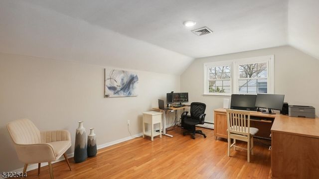 407 Cayuga Way, Westfield Town, NJ 07090