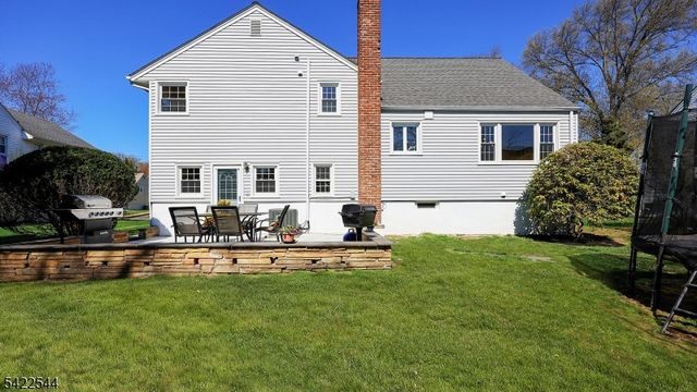 407 Cayuga Way, Westfield Town, NJ 07090