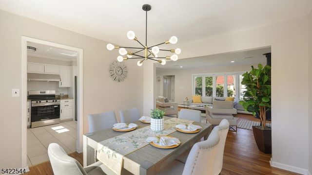 407 Cayuga Way, Westfield Town, NJ 07090