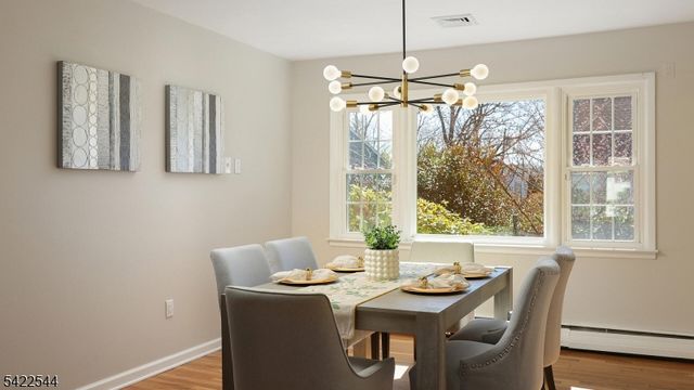 407 Cayuga Way, Westfield Town, NJ 07090