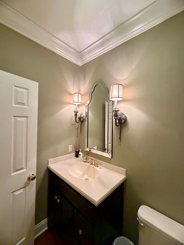 1807 Drake Drake Lane, London, KY 40741