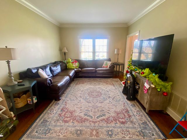 1807 Drake Drake Lane, London, KY 40741