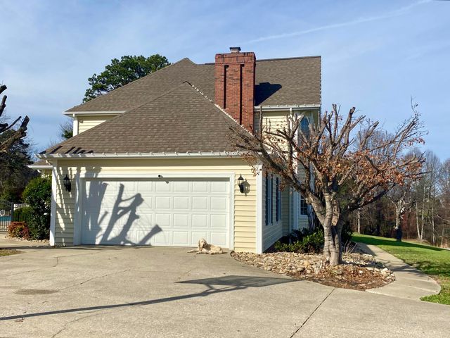 1807 Drake Drake Lane, London, KY 40741