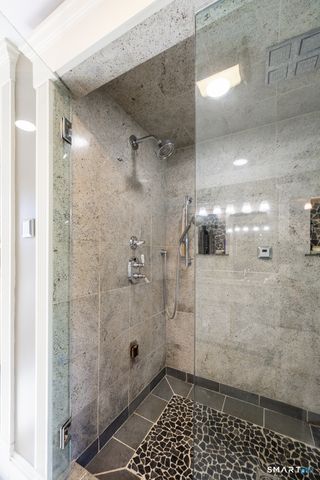 720 Spring Street, Manchester, CT 06040