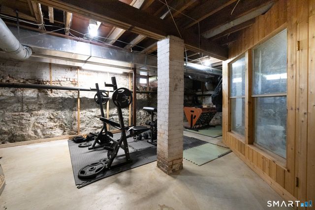 720 Spring Street, Manchester, CT 06040