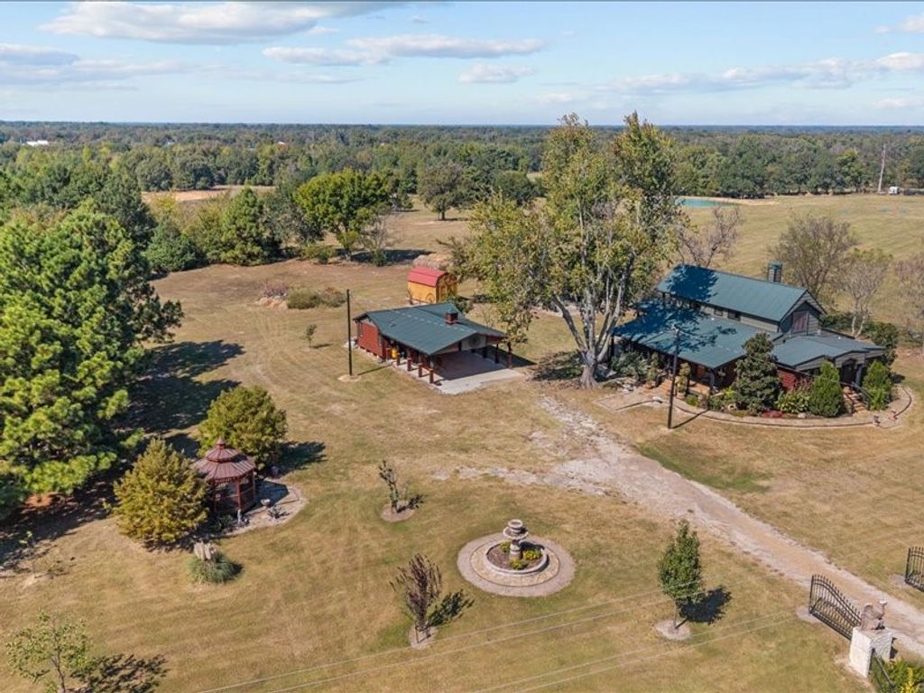 1847 N State Highway 19, Emory, TX 75440