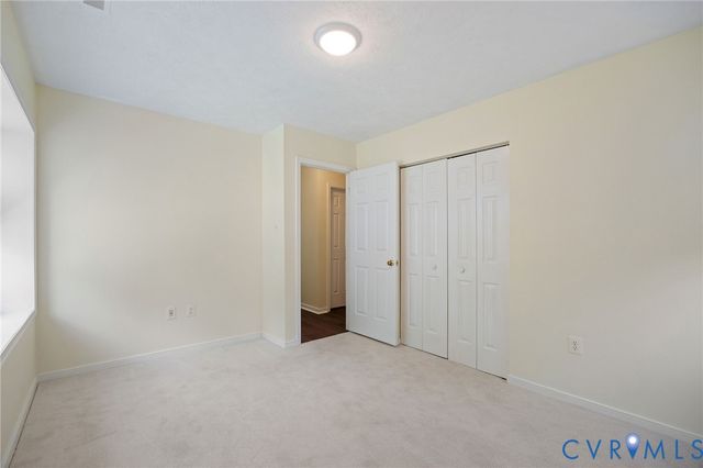 4900 Banbridge Ct, Henrico, VA 23228