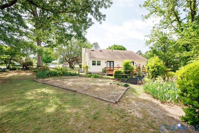 4900 Banbridge Ct, Henrico, VA 23228