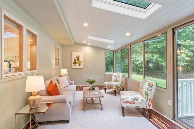 59 Old Lowell Rd, Westford, MA 01886